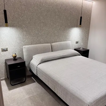 Hermes Luxury Apartment Giardina Gallotti